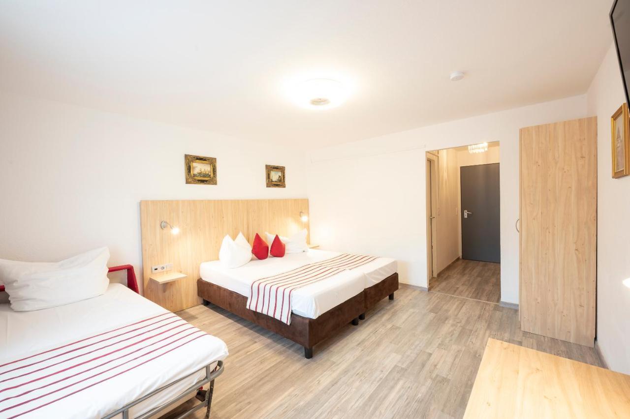 Hotel Astoria Stuttgart City Exteriör bild