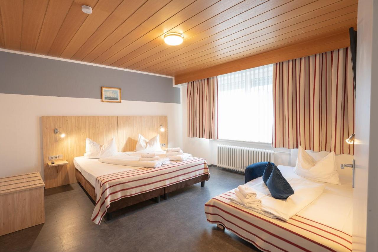 Hotel Astoria Stuttgart City Exteriör bild