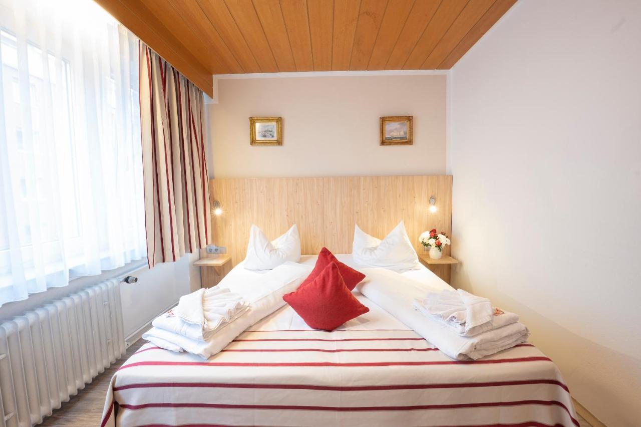 Hotel Astoria Stuttgart City Exteriör bild